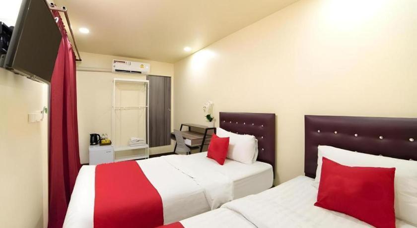 5 Diamond Hotel Bangkok Buitenkant foto