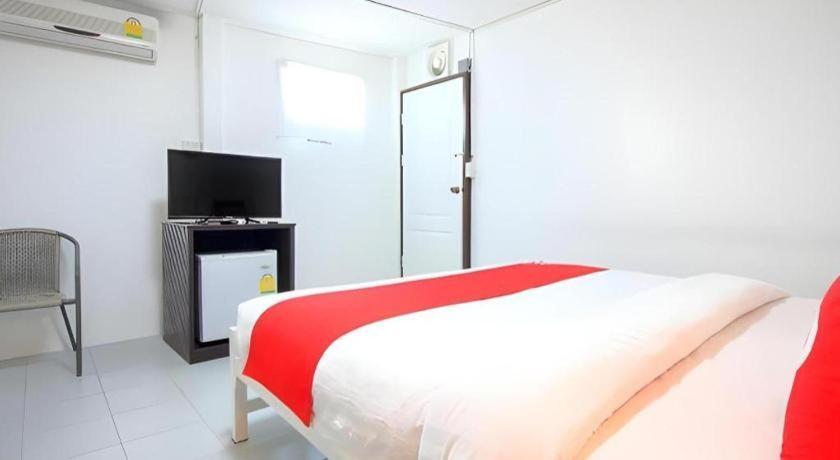 5 Diamond Hotel Bangkok Buitenkant foto
